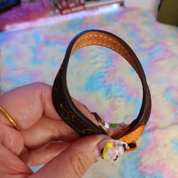 Louis Vuitton Brown Monogram Vachetta Leather Theda Bracelet - Picture 8 of 8